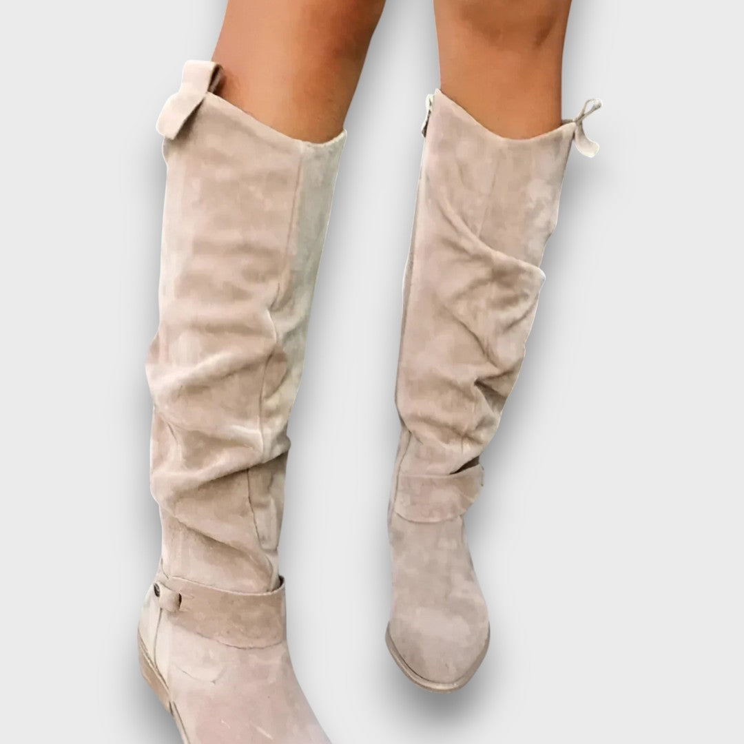 Leontine | Kniehohe Stiefel mit samtigem Charme