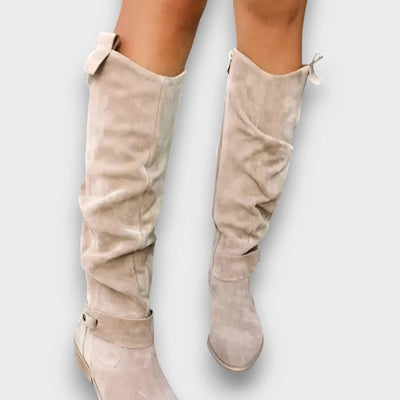 Leontine | Kniehohe Stiefel mit samtigem Charme