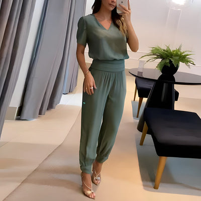 Alina – Elegant blouse and trouser set with tummy coverage