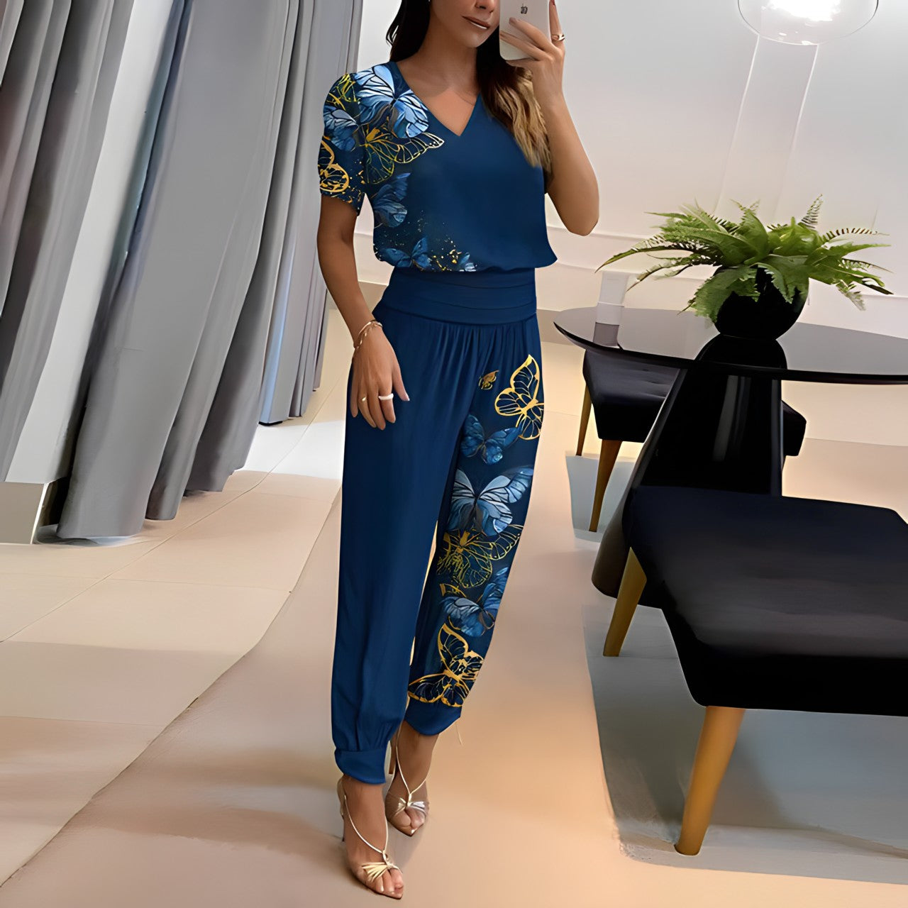 Alina – Elegant blouse and trouser set with tummy coverage